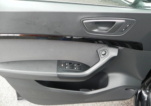 Seat Ateca cena 67900 przebieg: 201000, rok produkcji 2017 z Rzeszów małe 436